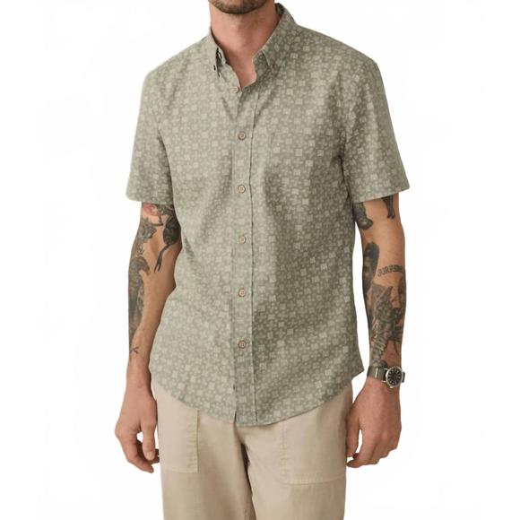 NEW FAHERTY short sleeve breeze shirt in sundried sage emblem